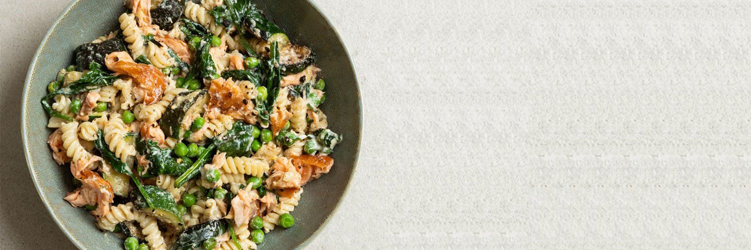 Pasta with Salmon &amp; Yoghurt Greens - Cyclops Yoghurt